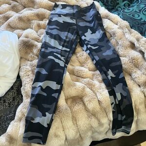 PINK Victoria's Secret Camouflage Leggings